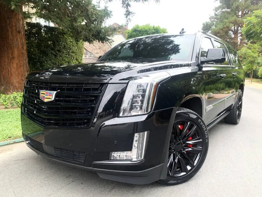2016 Cadillac Escalade ESV Platinum photo 1