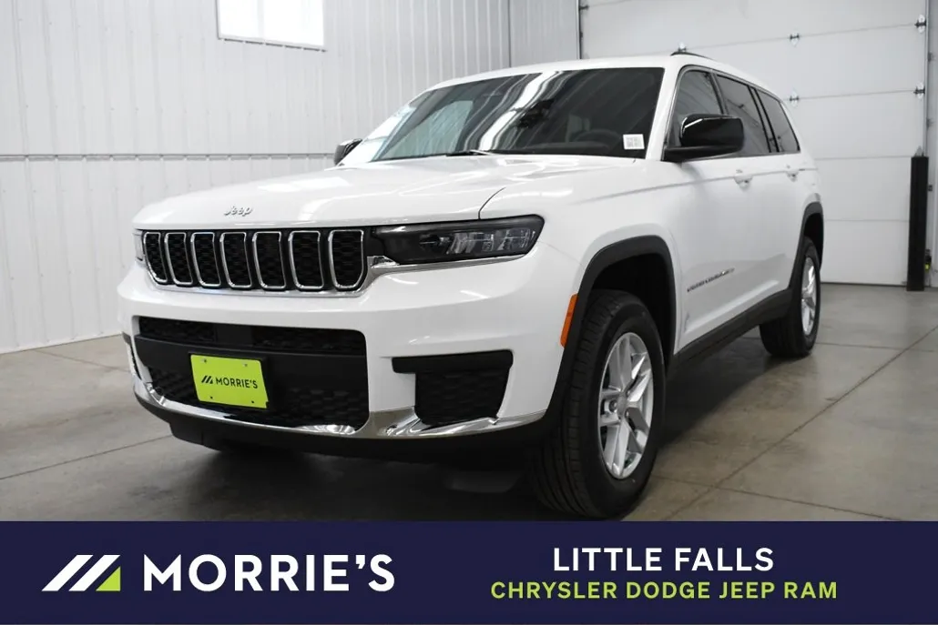 2025 Jeep Grand Cherokee Laredo X photo 1