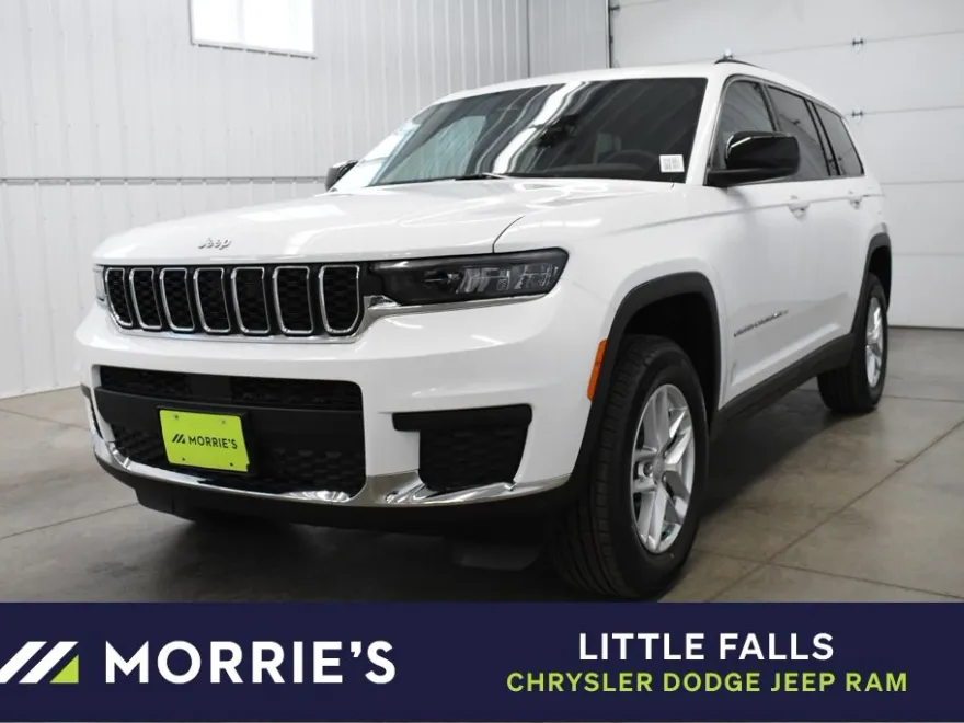 2025 Jeep Grand Cherokee Laredo X photo 1