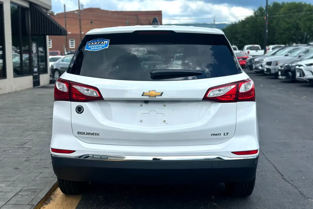 2021 Chevrolet Equinox photo 1