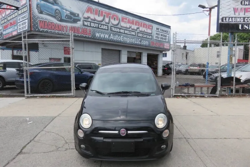 2014 Fiat 500 Sport photo 1