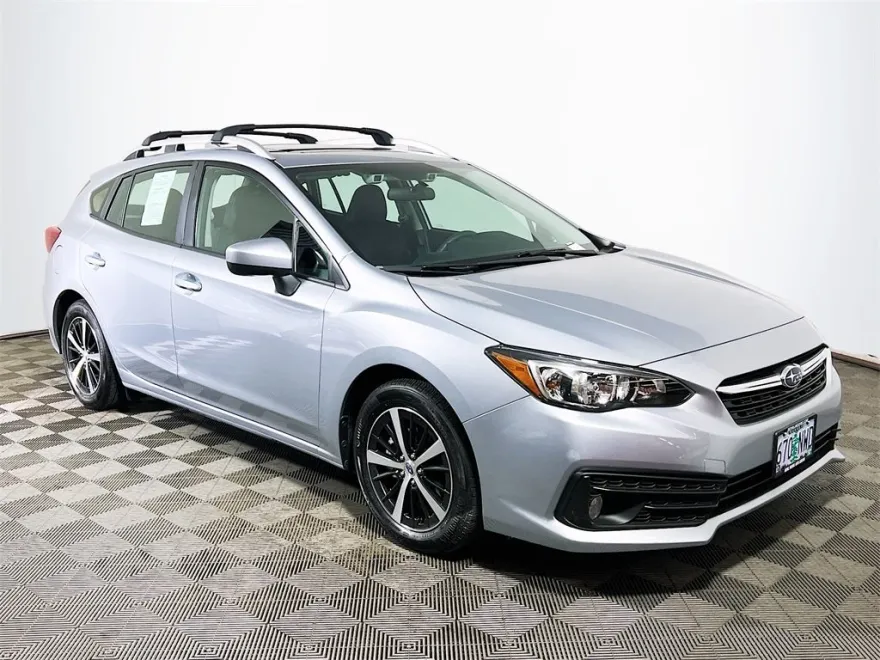 2023 Subaru Impreza Premium photo 1