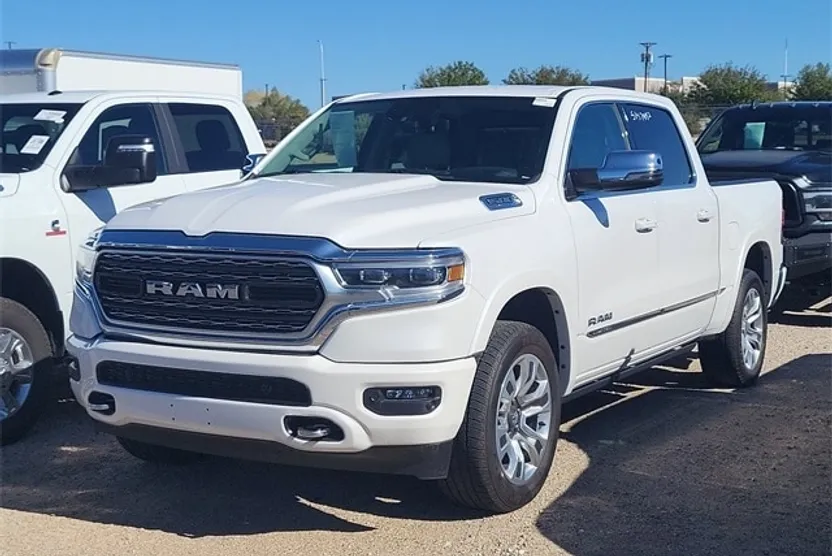 2024 Ram 1500 Limited photo 1