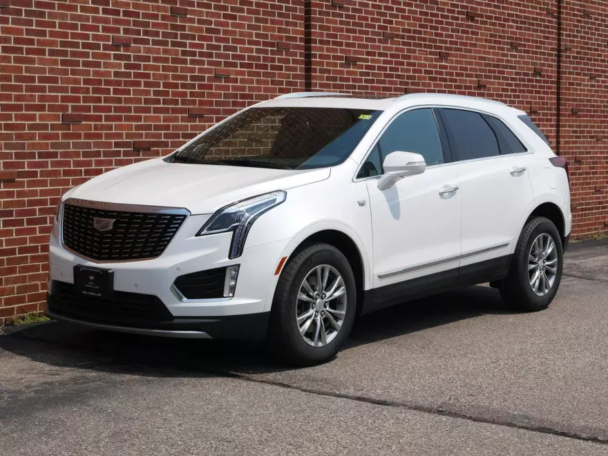 2022 Cadillac XT5 Premium Luxury photo 1