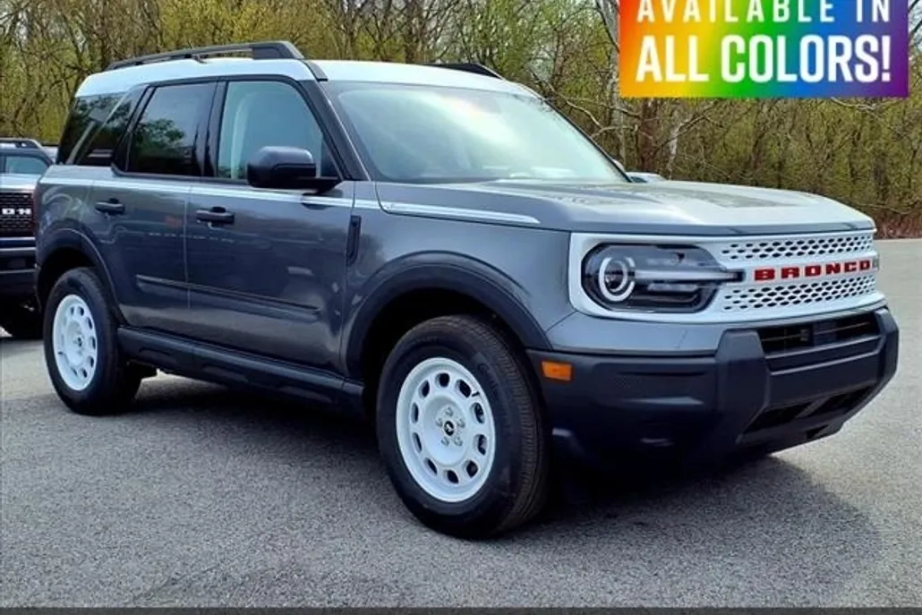 2025 Ford Bronco Sport Heritage photo 1