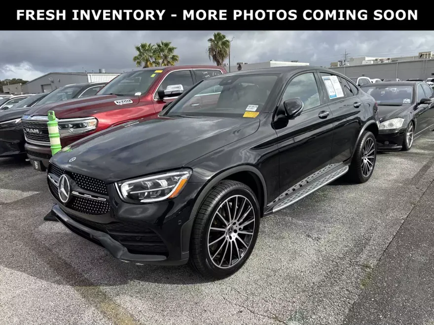 2023 Mercedes Benz GLC 300 4MATIC Coupe photo 1