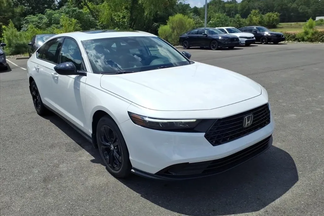 2025 Honda Accord 1.5T SE photo 1