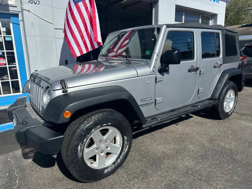 2015 Jeep Wrangler Unlimited Sport photo 1