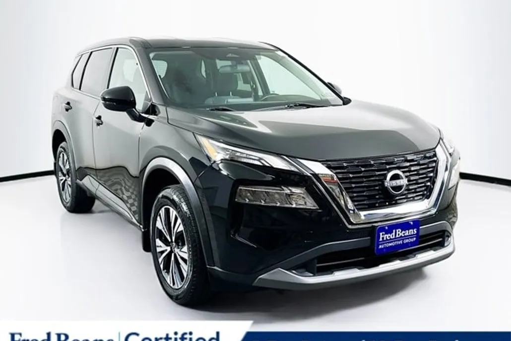 2022 Nissan Rogue SV photo 1