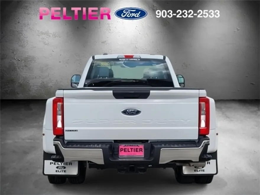 2025 Ford F-350 XL photo 1