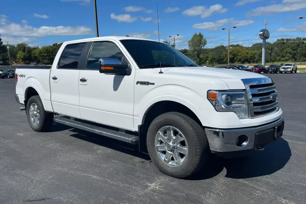 2013 Ford F-150 Lariat photo 1