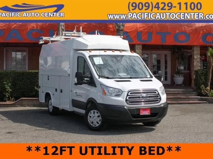2019 Ford Transit photo 1
