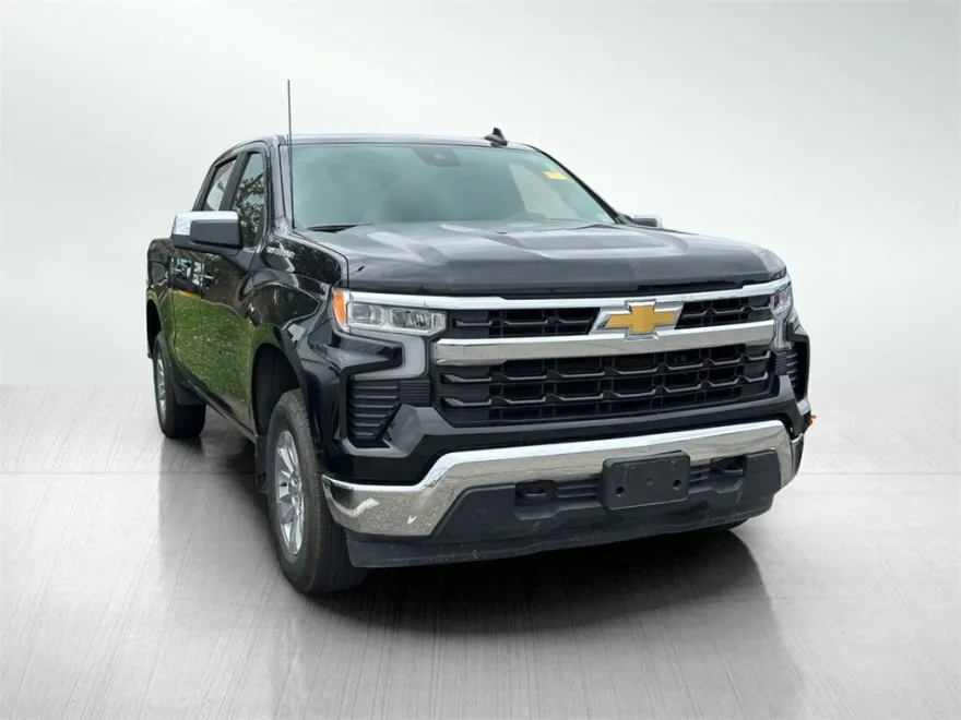 2025 Chevrolet Silverado 1500 LT photo 1