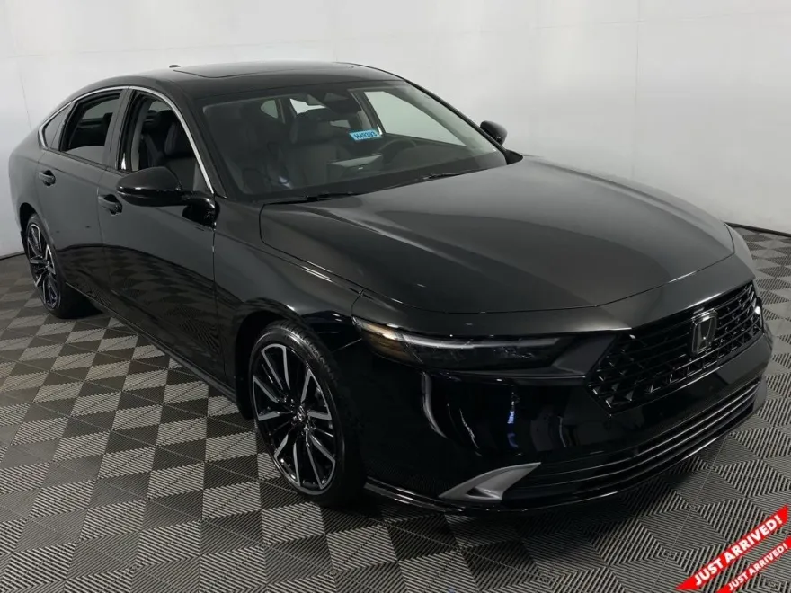 2025 Honda Accord Hybrid Touring photo 1