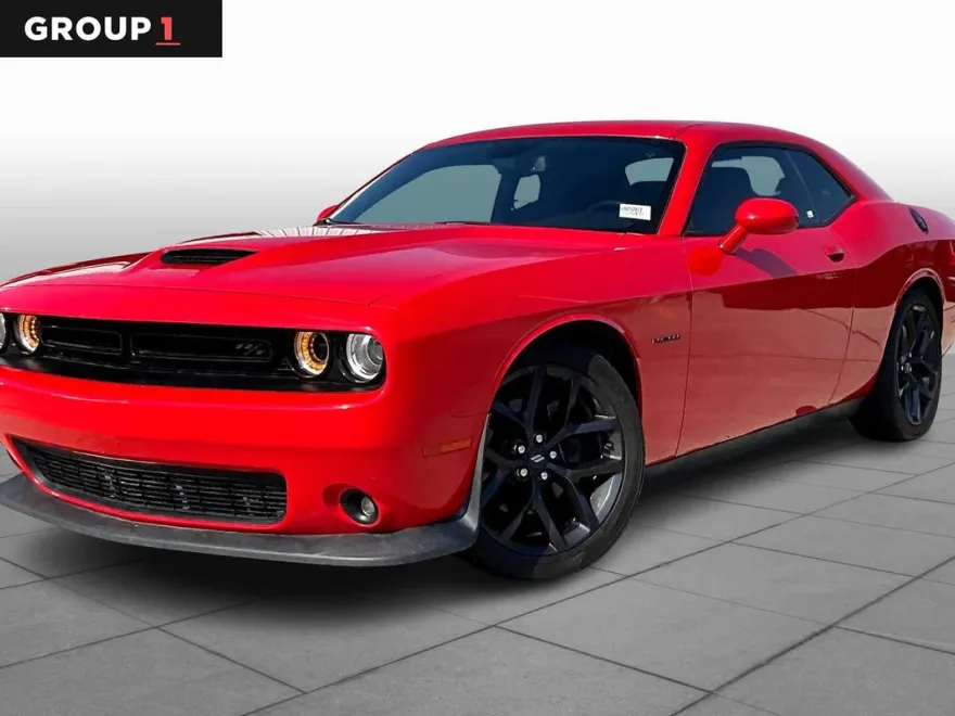 2020 Dodge Challenger R/T photo 1