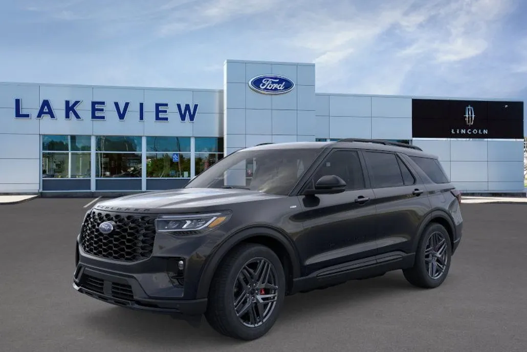2025 Ford Explorer ST-Line photo 1