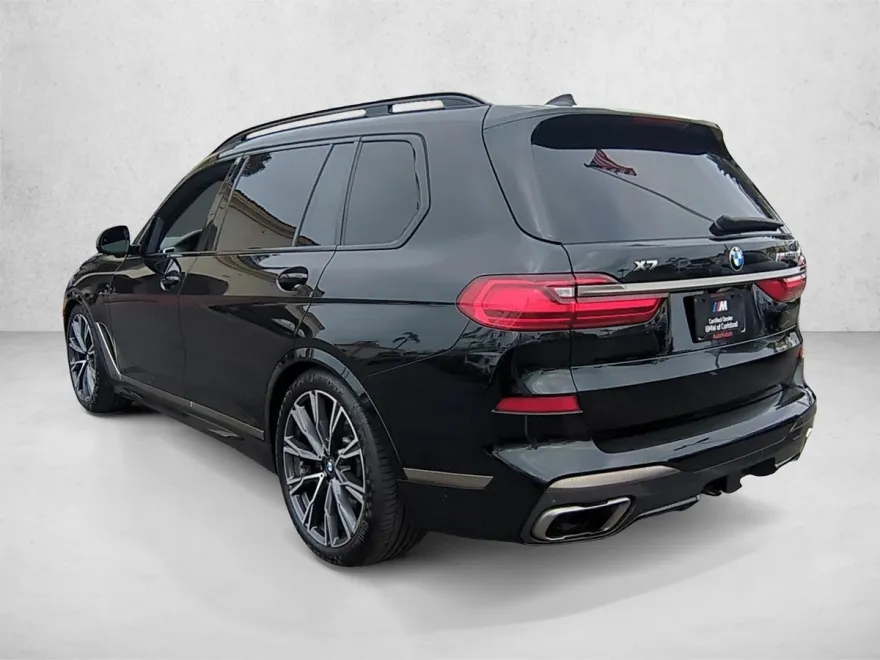 2021 Bmw X7 M50i photo 1