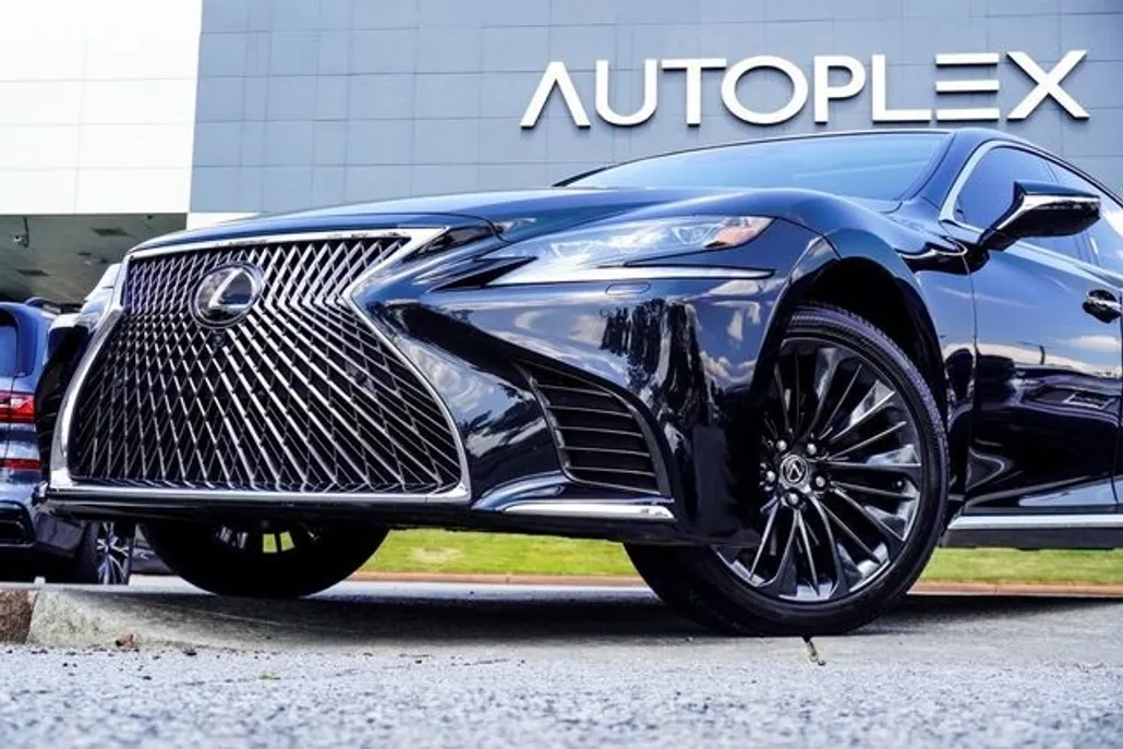 2018 Lexus LS 500 photo 1