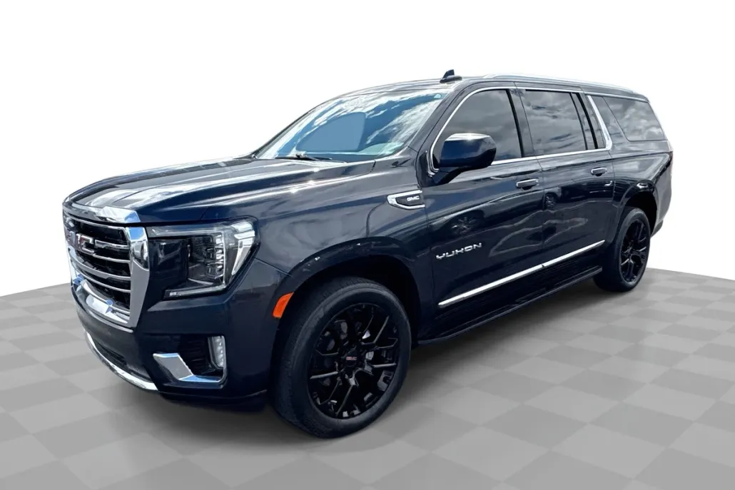 2023 Gmc Yukon XL SLT photo 1