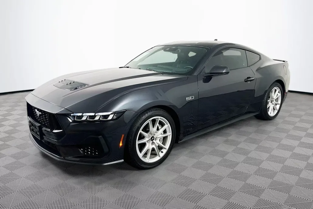 2024 Ford Mustang GT Premium photo 1