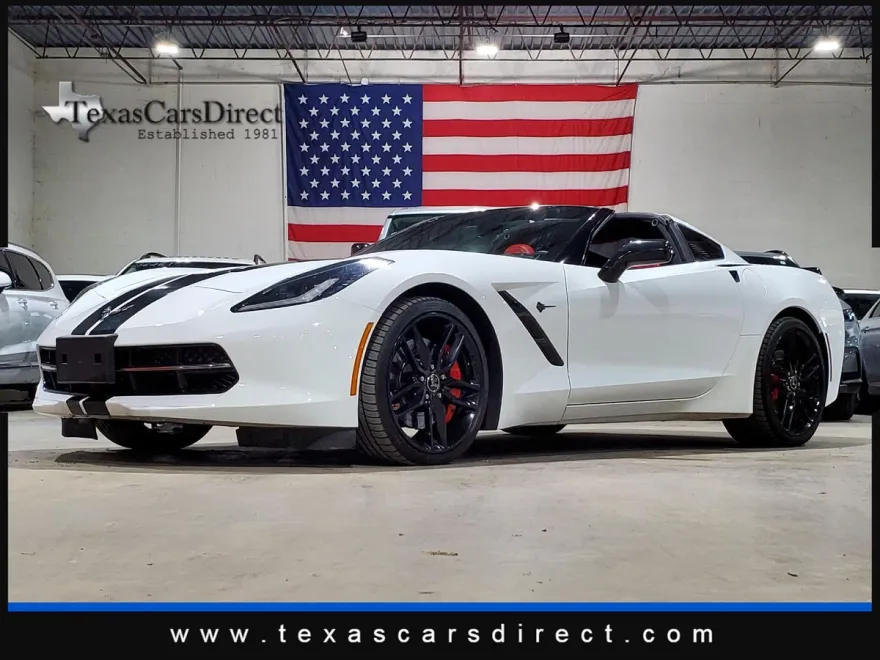 2015 Chevrolet Corvette Stingray 2LT Z51 photo 1