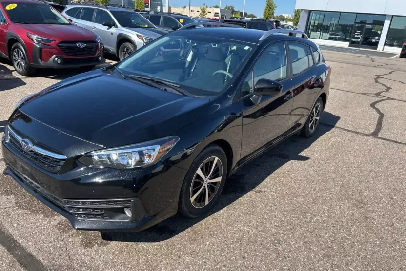 2023 Subaru Impreza Premium photo 1