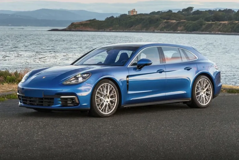 2018 Porsche Panamera 4S Sport Turismo photo 1