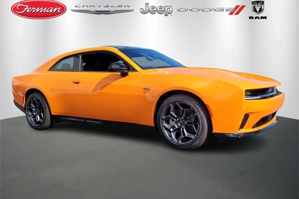 2025 Dodge Charger R/T photo 1