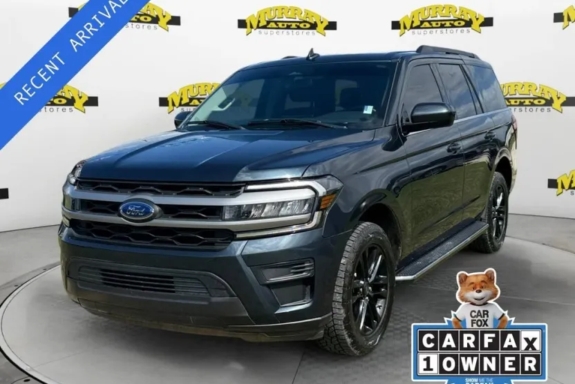 2022 Ford Expedition XLT photo 1