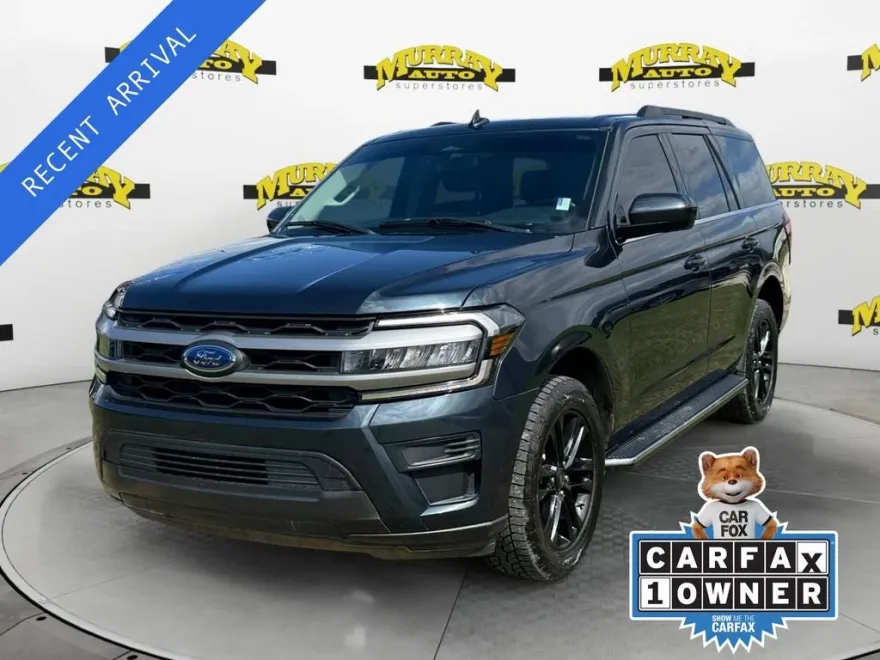 2022 Ford Expedition XLT photo 1