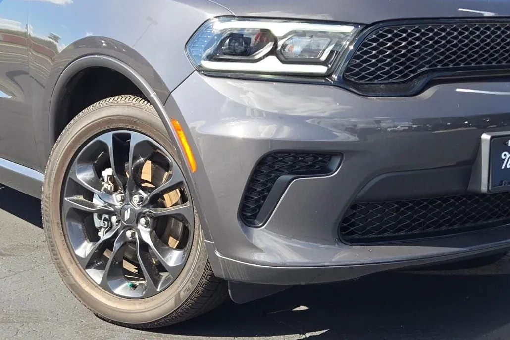2024 Dodge Durango SXT photo 1