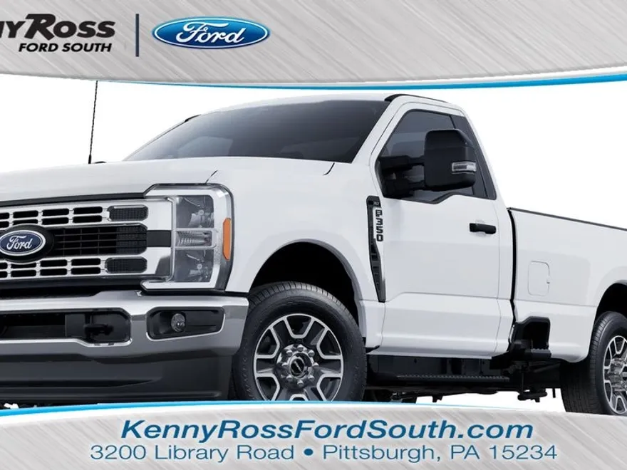 2025 Ford F-350 XLT photo 1