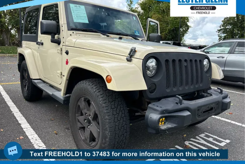 2011 Jeep Wrangler Sahara photo 1