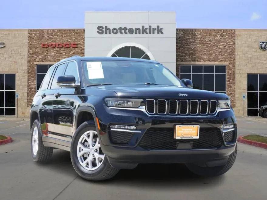 2022 Jeep Grand Cherokee Limited photo 1