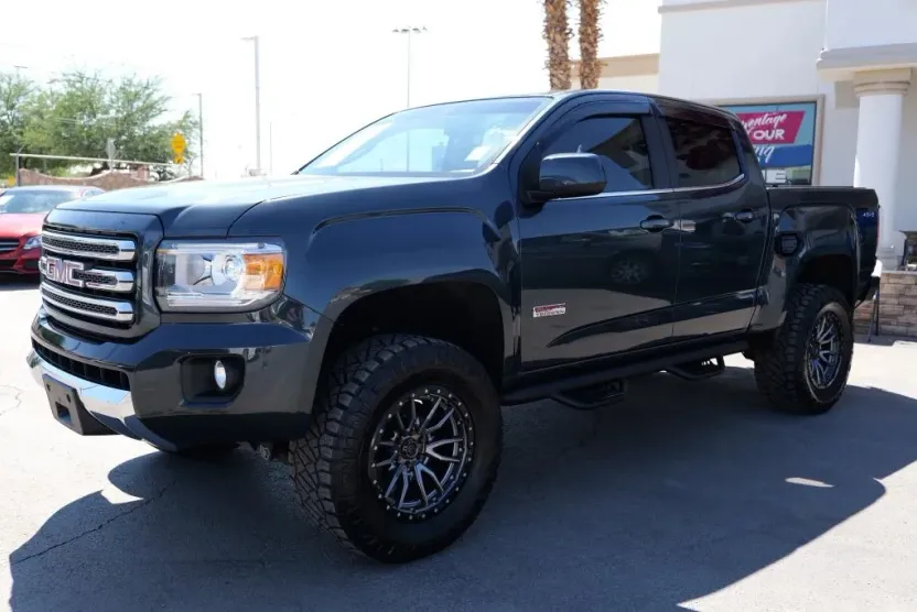 2017 Gmc Canyon SLE photo 1