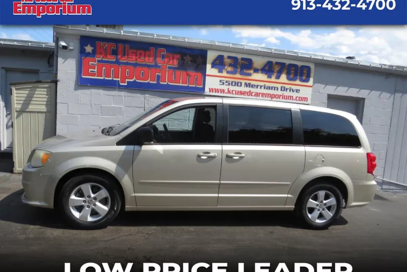 2013 Dodge Grand Caravan SE photo 1