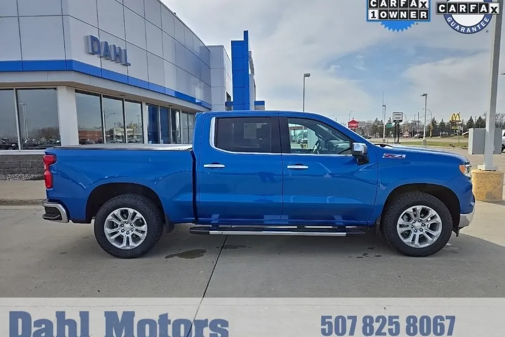 2022 Chevrolet Silverado 1500 LTZ photo 1