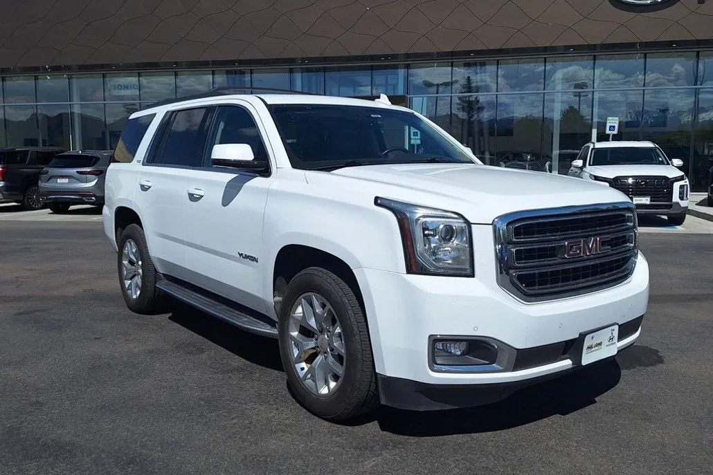 2016 Gmc Yukon SLT photo 1