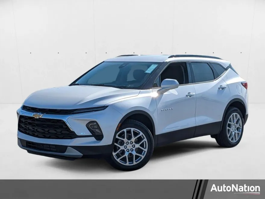 2025 Chevrolet Blazer 2LT photo 1