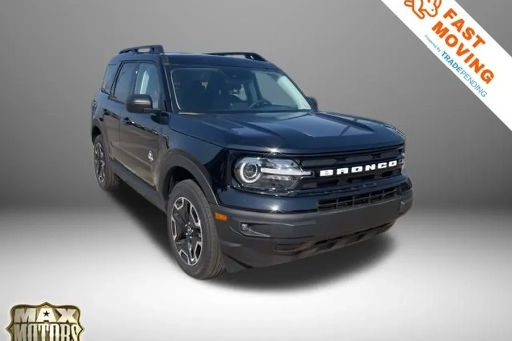 2024 Ford Bronco Sport Outer Banks photo 1