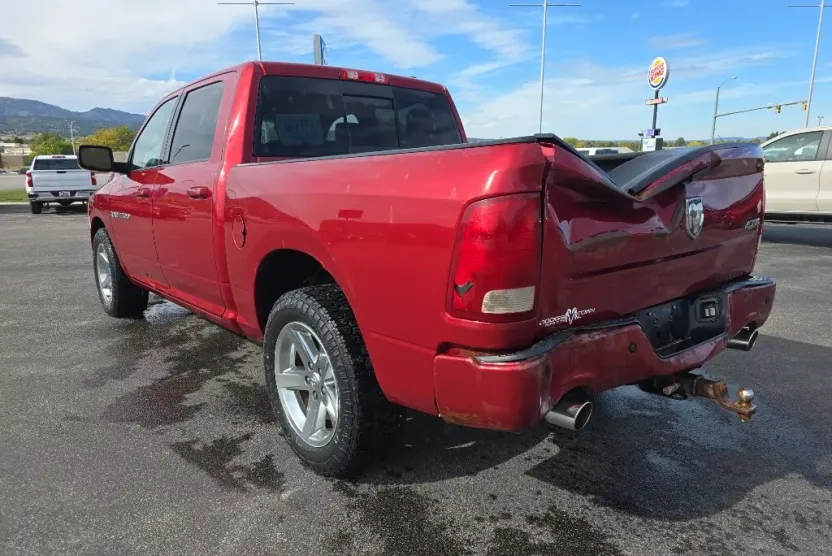 2011 Dodge Ram photo 1