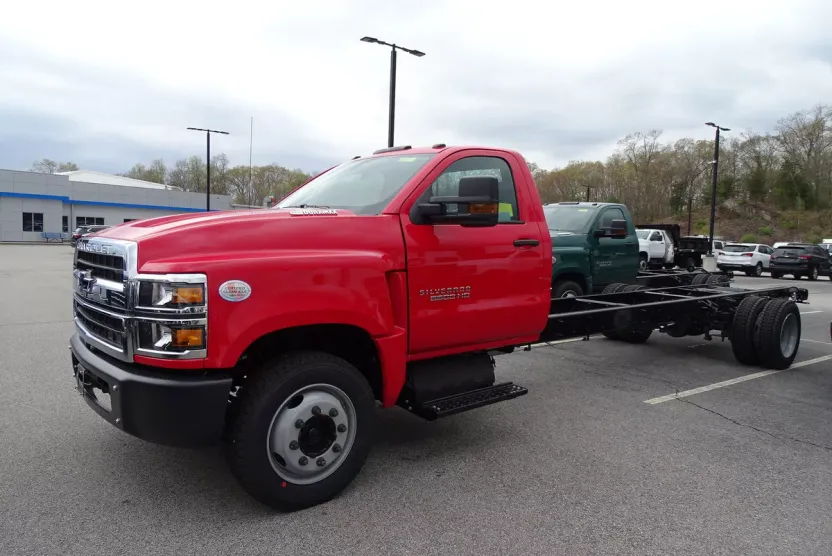 2023 Chevrolet Silverado Work Truck photo 1