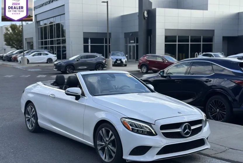 2019 Mercedes Benz C 300 photo 1
