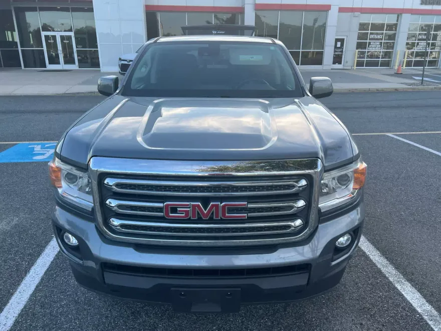 2020 Gmc Canyon SLE photo 1