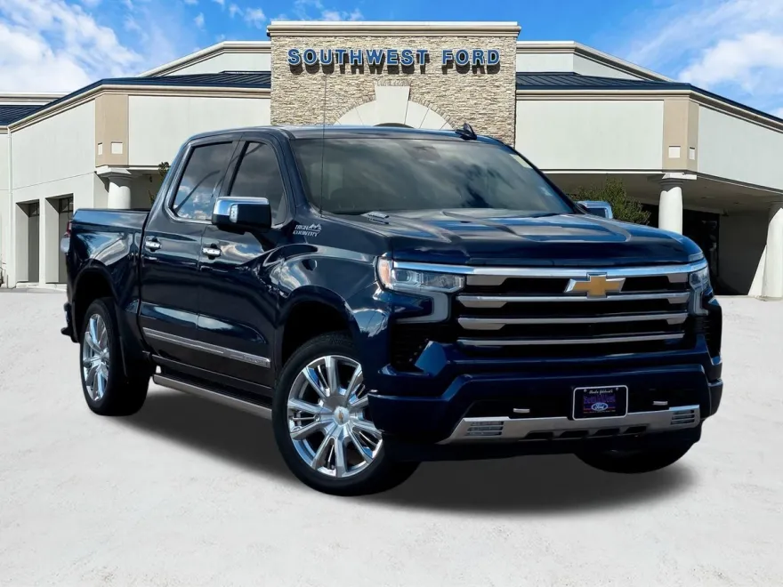 2023 Chevrolet Silverado 1500 High Country photo 1