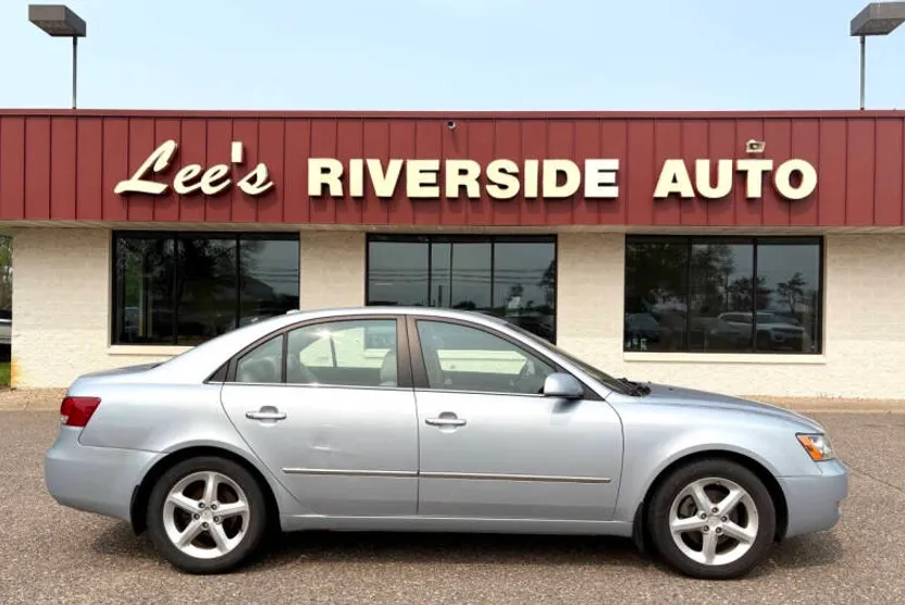 2008 Hyundai Sonata Limited photo 1