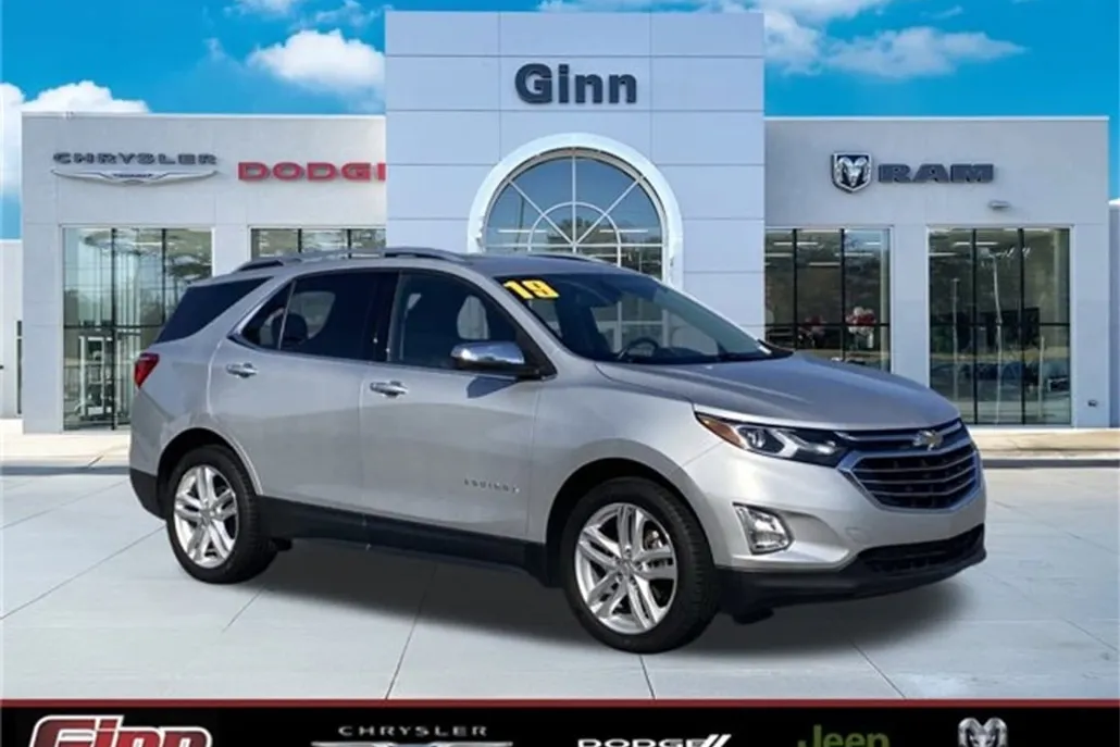 2019 Chevrolet Equinox Premier photo 1