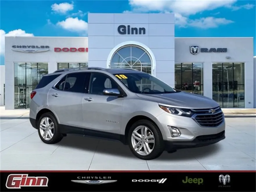 2019 Chevrolet Equinox Premier photo 1