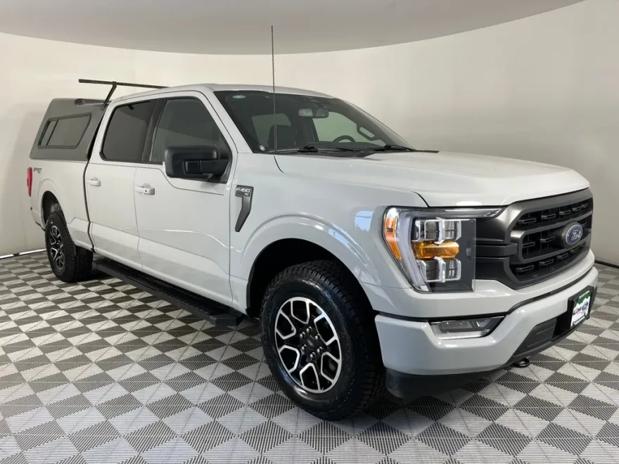 2023 Ford F-150 XLT photo 1
