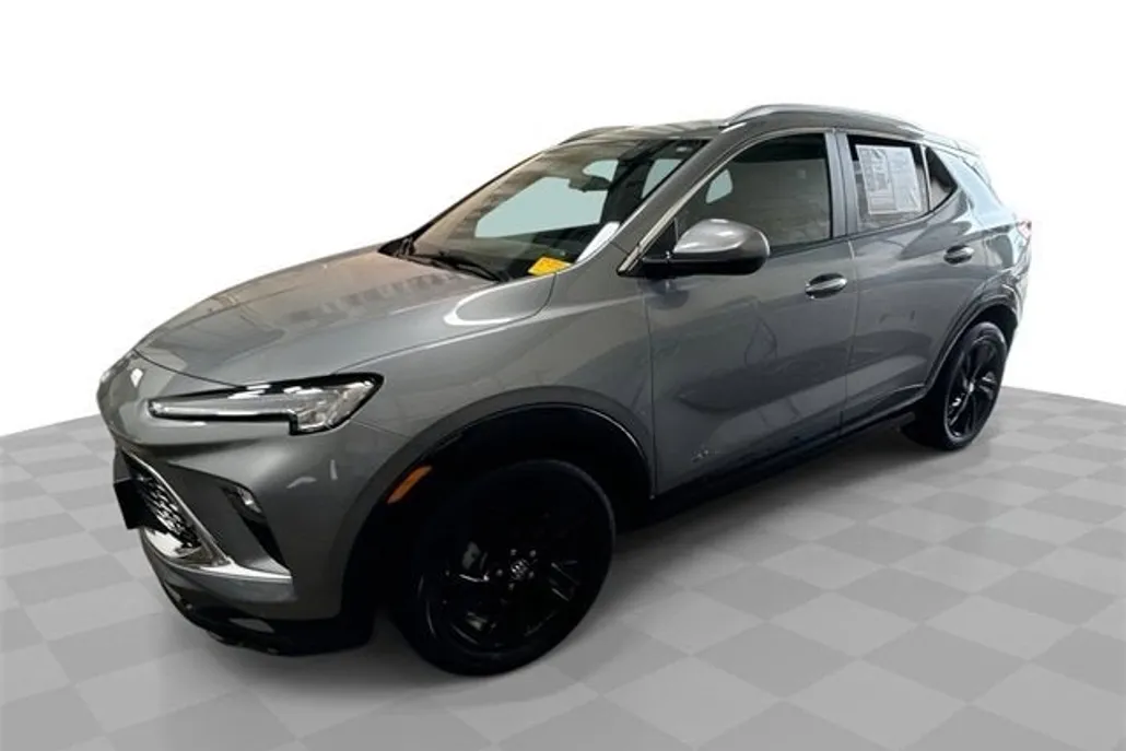 2025 Buick Encore GX Sport Touring photo 1